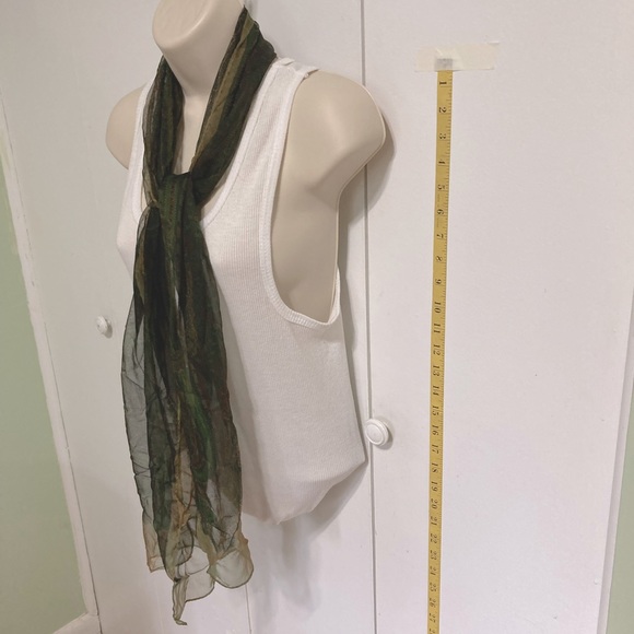 ALL SILK Scarf Wrap Shawl made in Italy Green Tan 60 inch  x 13 inch - Picture 8 of 15